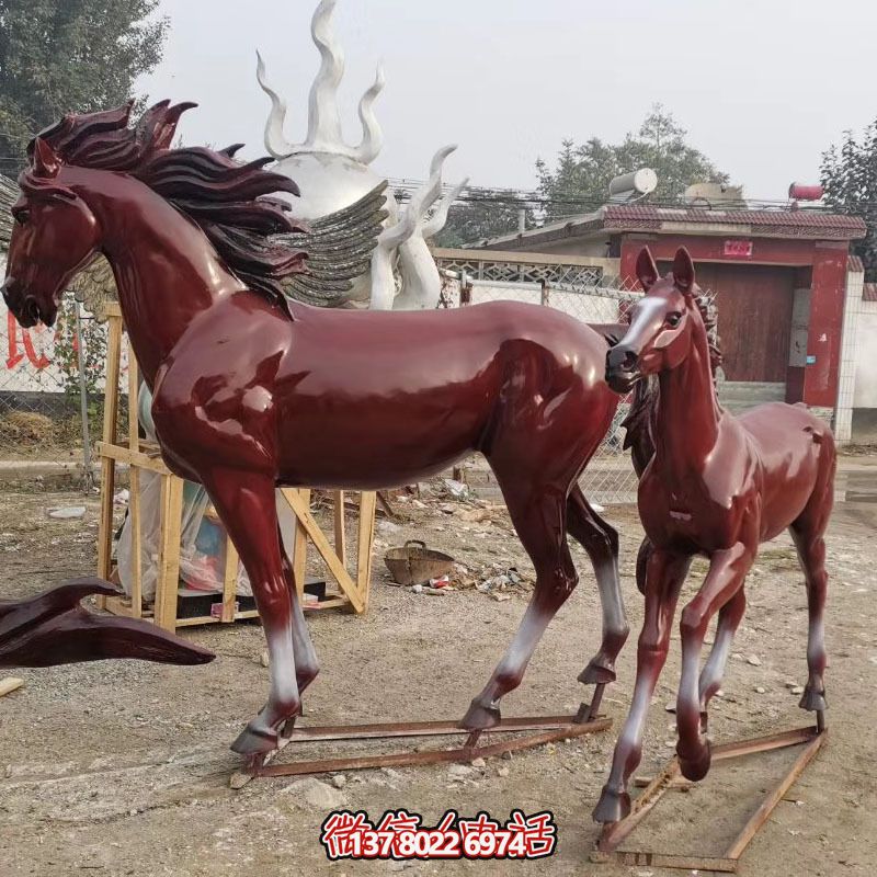 玻璃鋼仿真大型戶(hù)外園林景觀(guān)馬雕塑