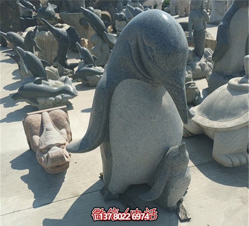 企鵝雕塑，讓公園更加精彩