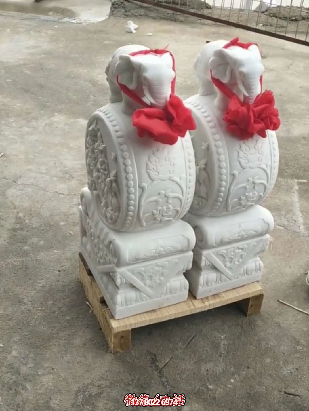 漢白玉吉祥小象雕塑，石門口擺放門墩